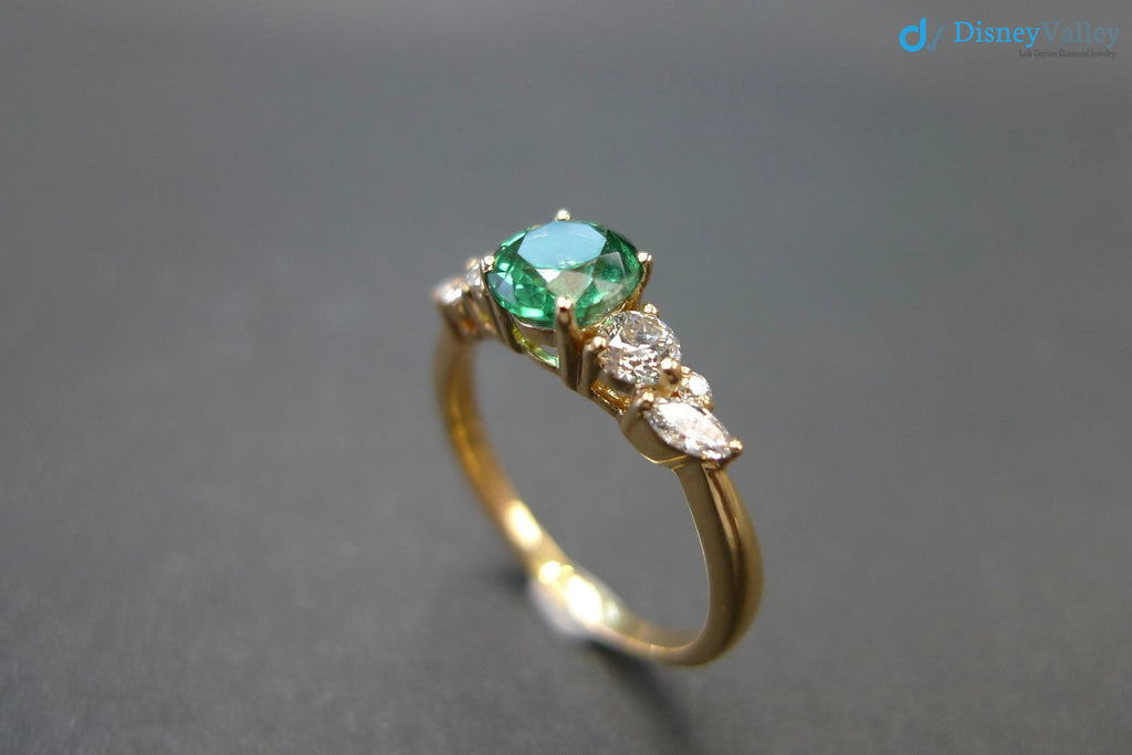 Emerald Ring, Green Emerald Ring, Gift for her, Marquise Ring, Vintage Engagement Ring - DisneyValley 