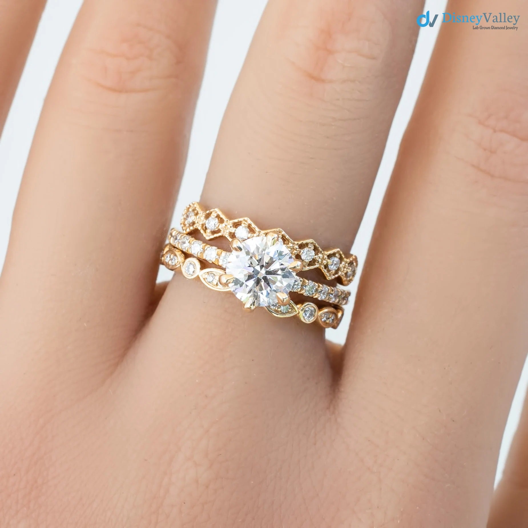 Alternating diamond eternity wedding band, Art Deco Diamond Eternity Ring