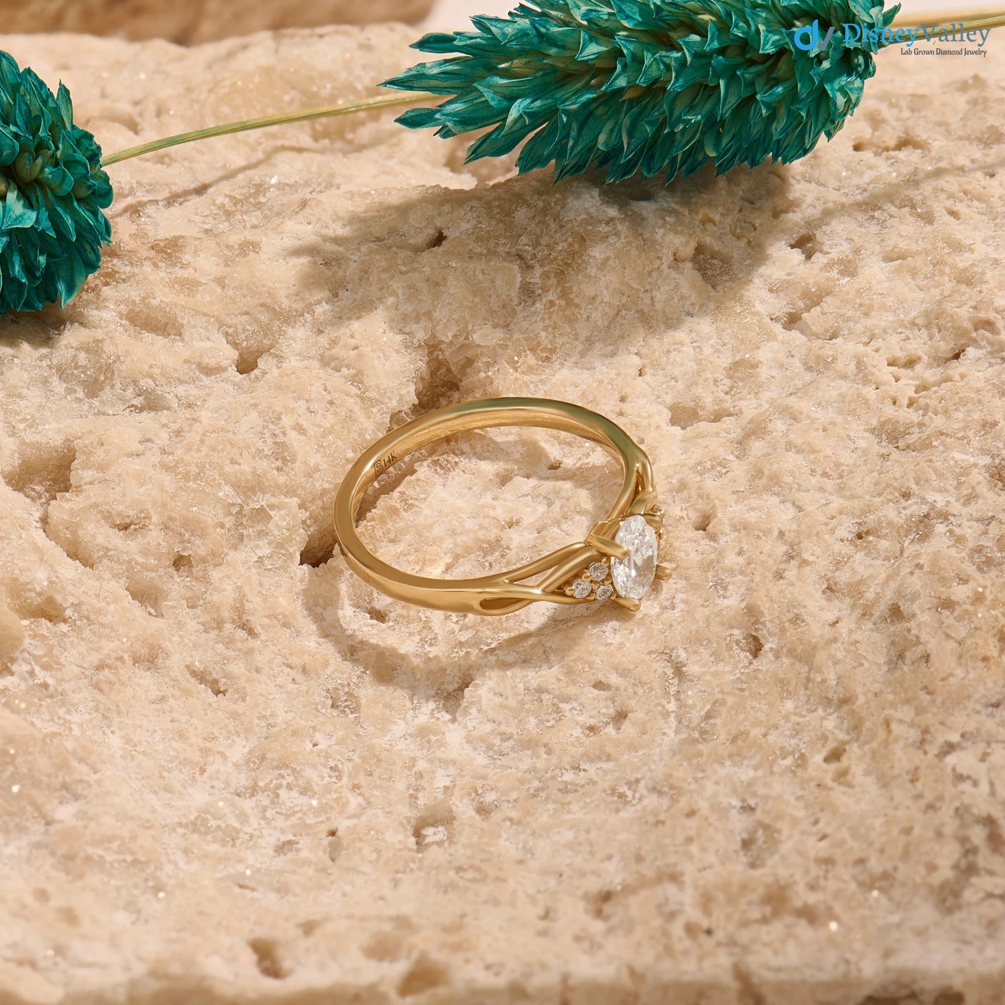 Women's Gold Oval Minimalist Solitaire Ring Simple Proposal Engagement Ring - DisneyValley 