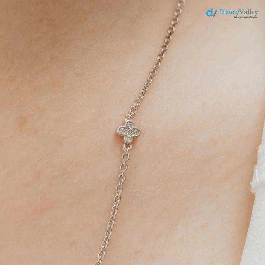 The Clover Pendant 1.0ct VVS D-F Lab Grown Diamond Pavé Set 14k White Gold