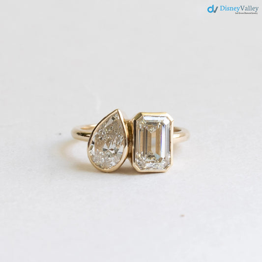 Bezel Lab Diamond Moi et Toi Ring, 2 Carat Emerald Cut Diamond Ring - DisneyValley 