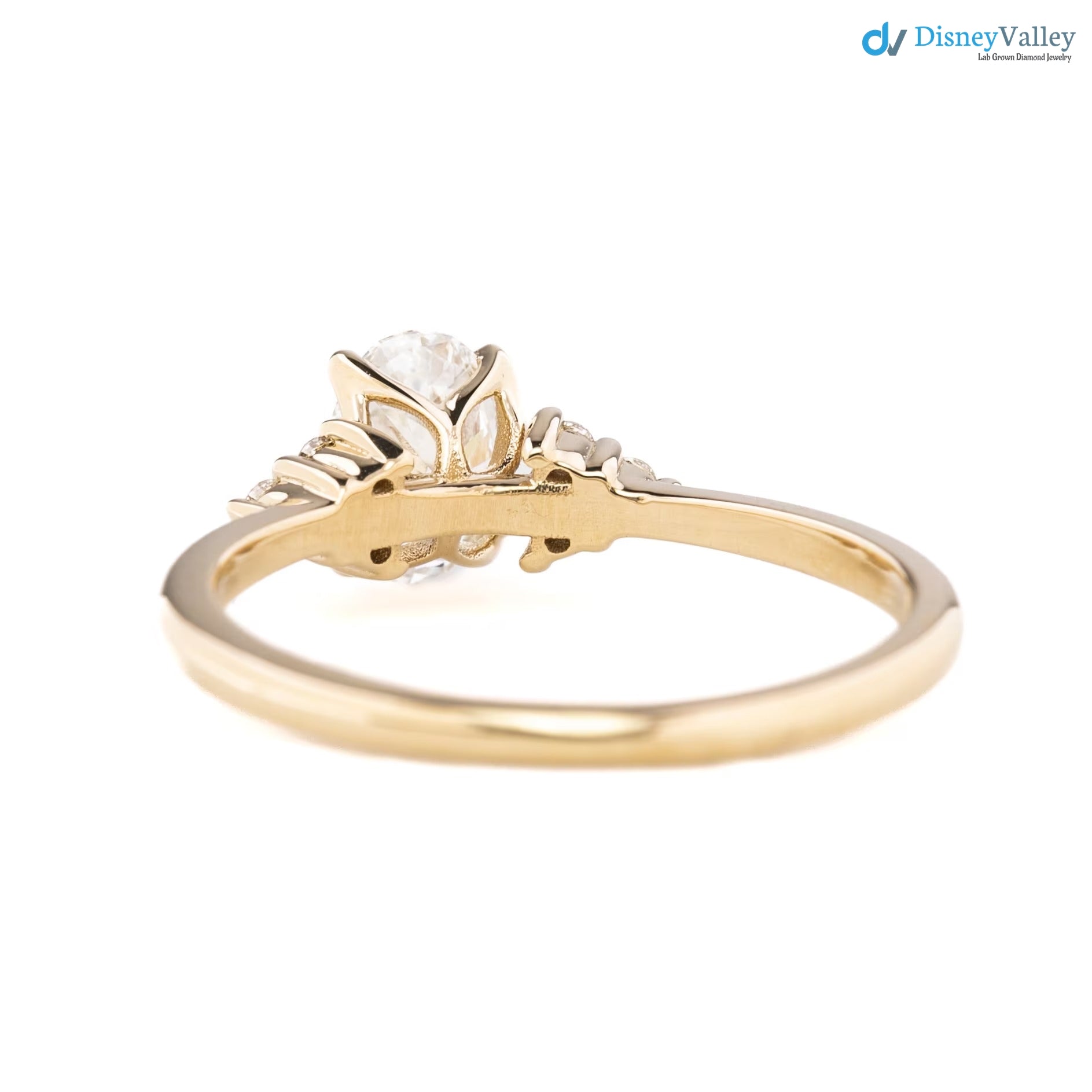lab diamond engagement ring, oval brilliant cut diamond, diamond cluster engagement ring