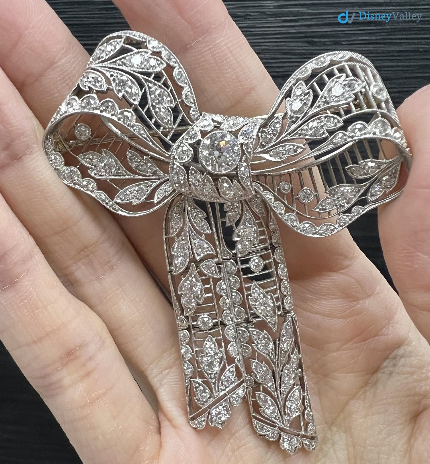 Vintage leaves with bow pin round diamond moissanite brooch