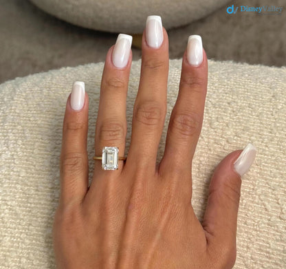 Dreamy 3.00 Carat D-VVS2 Emerald Cut Lab Grown Diamond Solitaire Ring - DisneyValley 