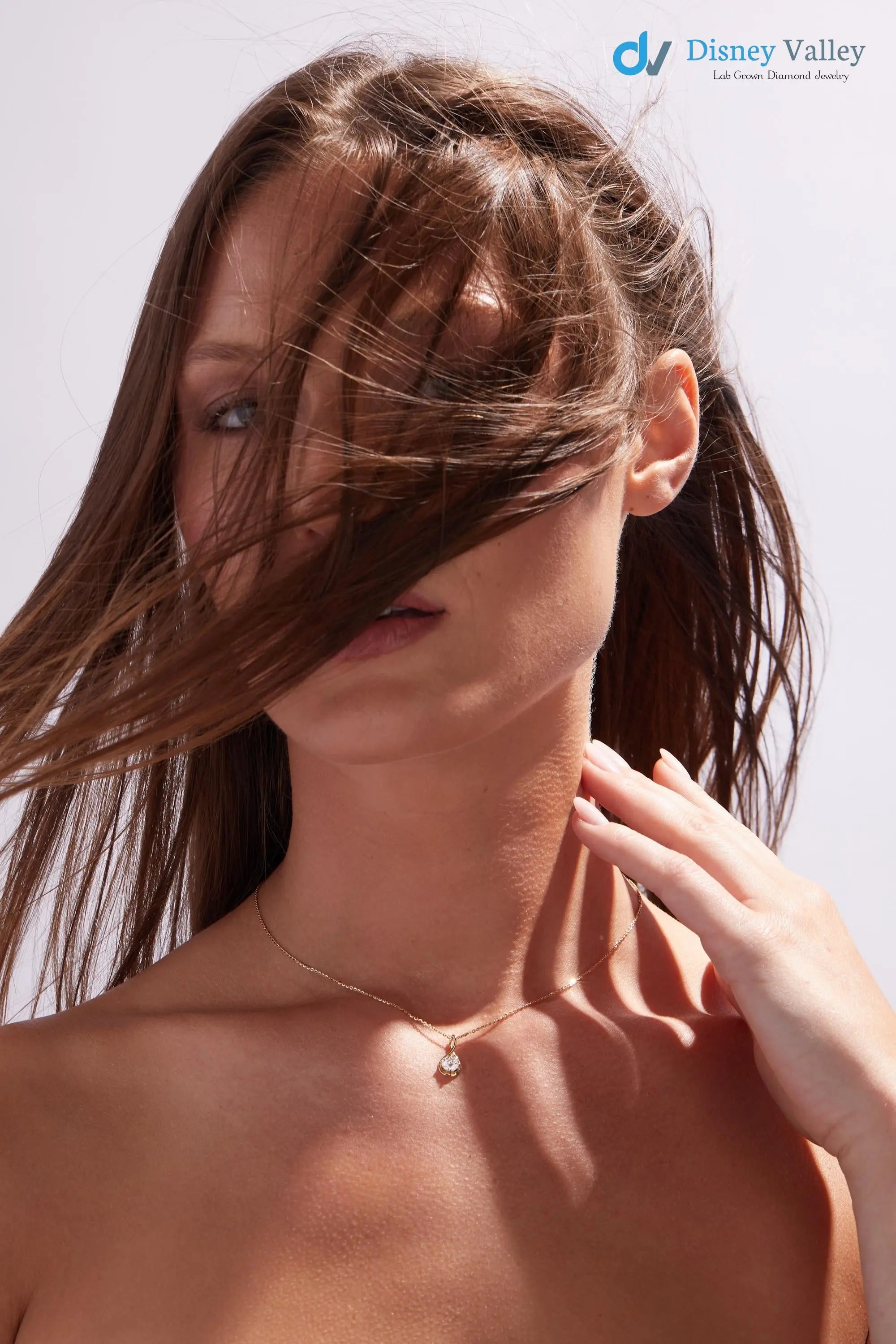 Ethical & Elegant: Twisted Lab-Grown Diamond Necklace - DisneyValley