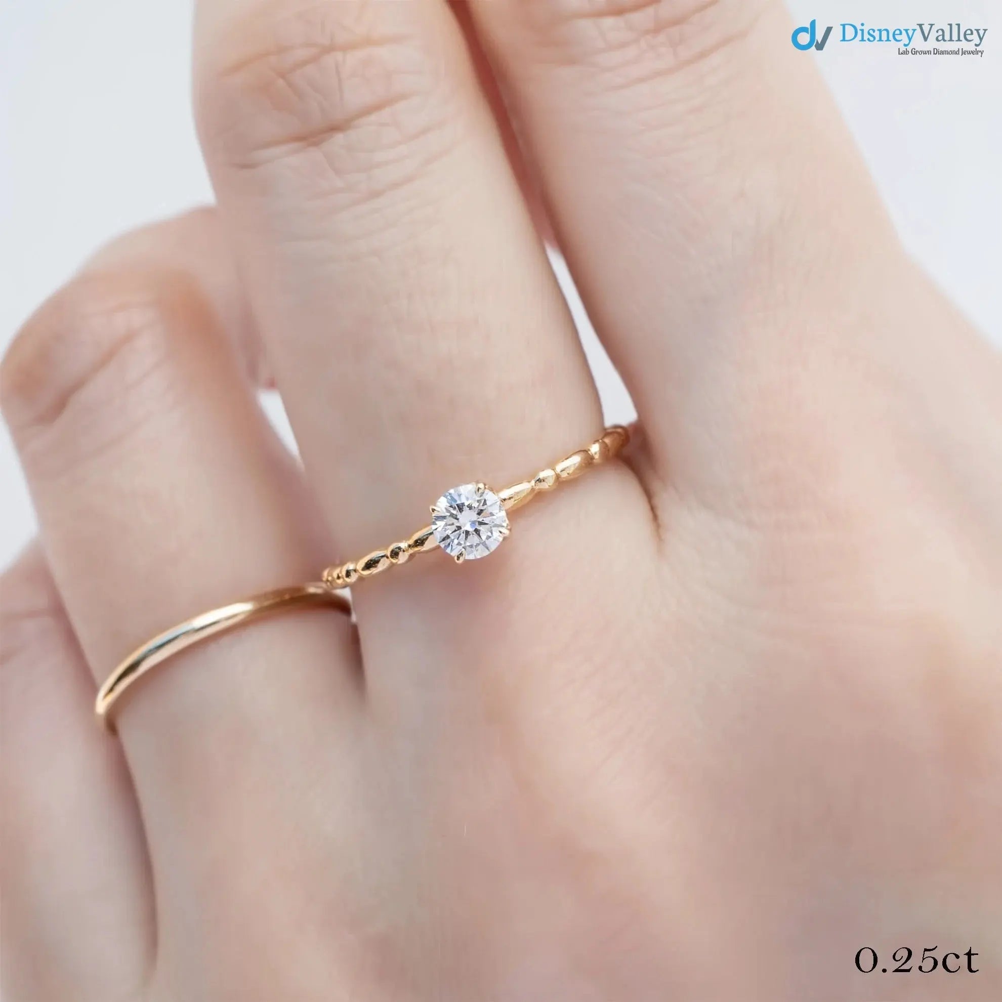 Excellent 2. ct Round cut lab Grown diamond engagement ring DisneyValley