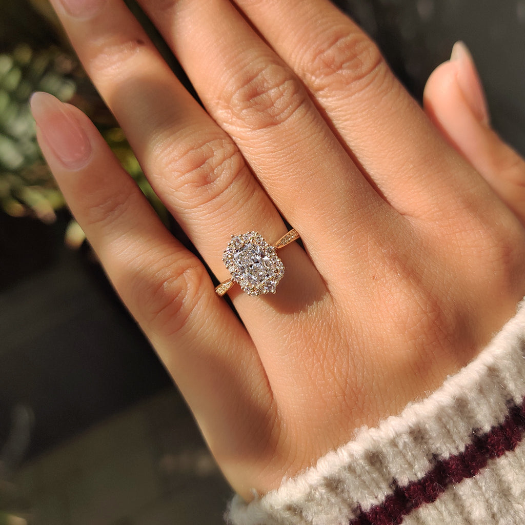 Radiant Cut Ring with Round Cut Pave Band