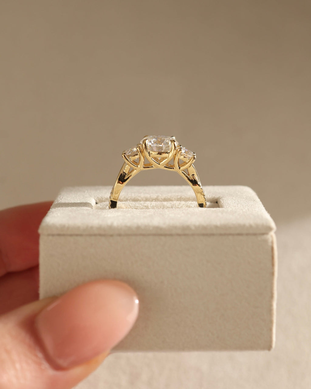 1.80-3.80 CT Round Cut Lab Grown Three Stone Engagement Ring