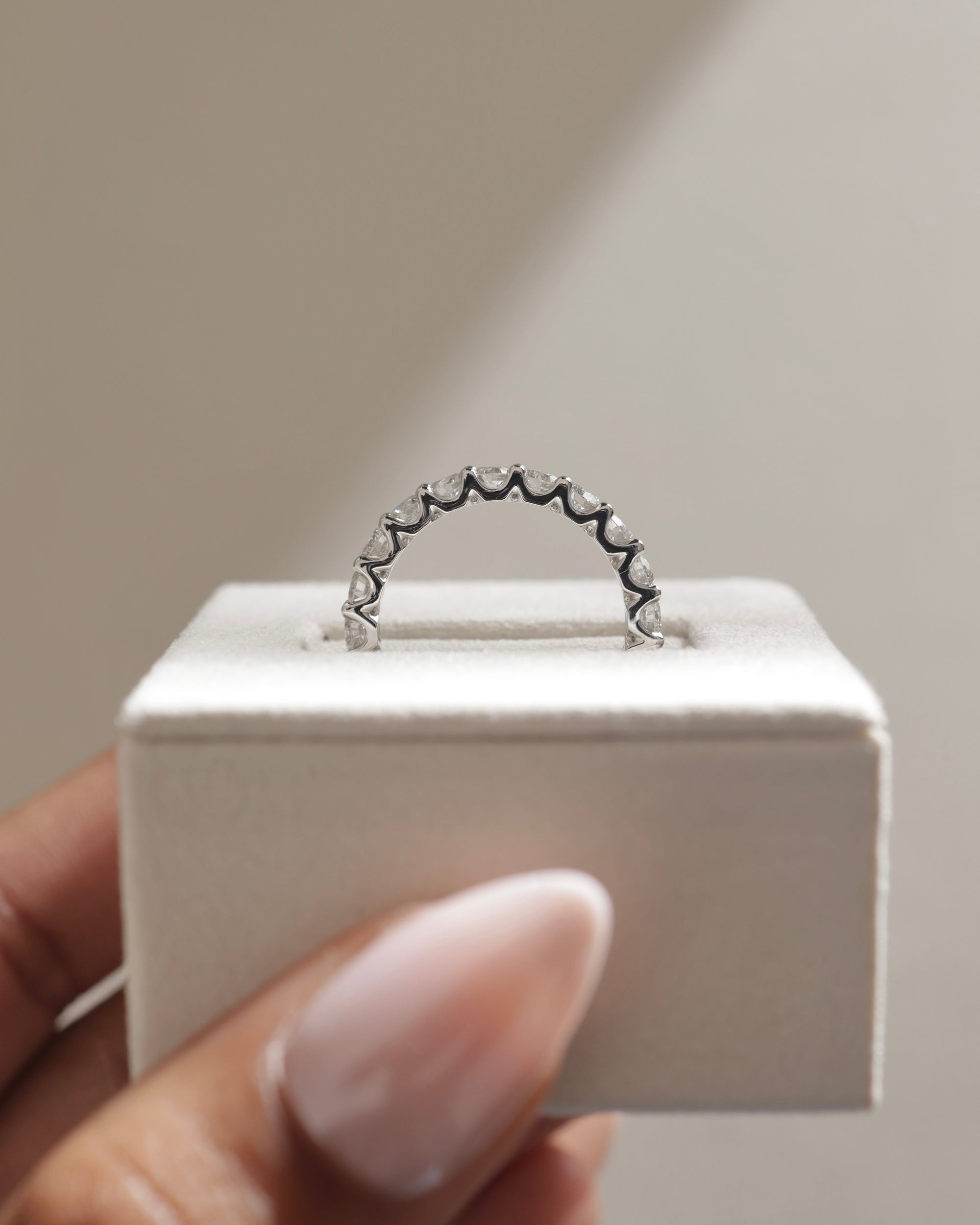 1.50 TCW Round CVD Diamond Full Eternity Wedding Band Secondary image