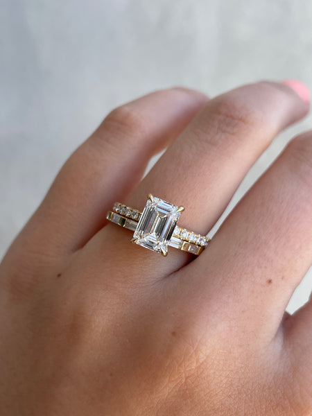 0.32 TCW Baguette CVD Diamond Bar Wedding Band