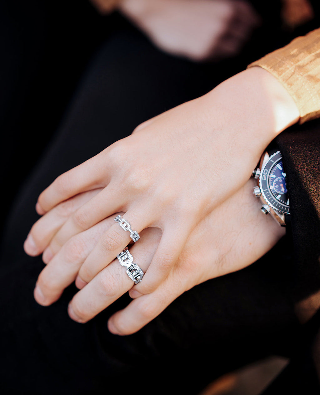 BRIGGS Gold Matching Diamond Wedding Band Set