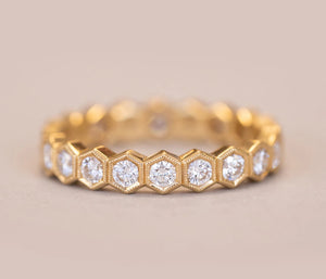 1.3 TCW Round Brilliant Cut Moissanite Halo Unique Wedding Band