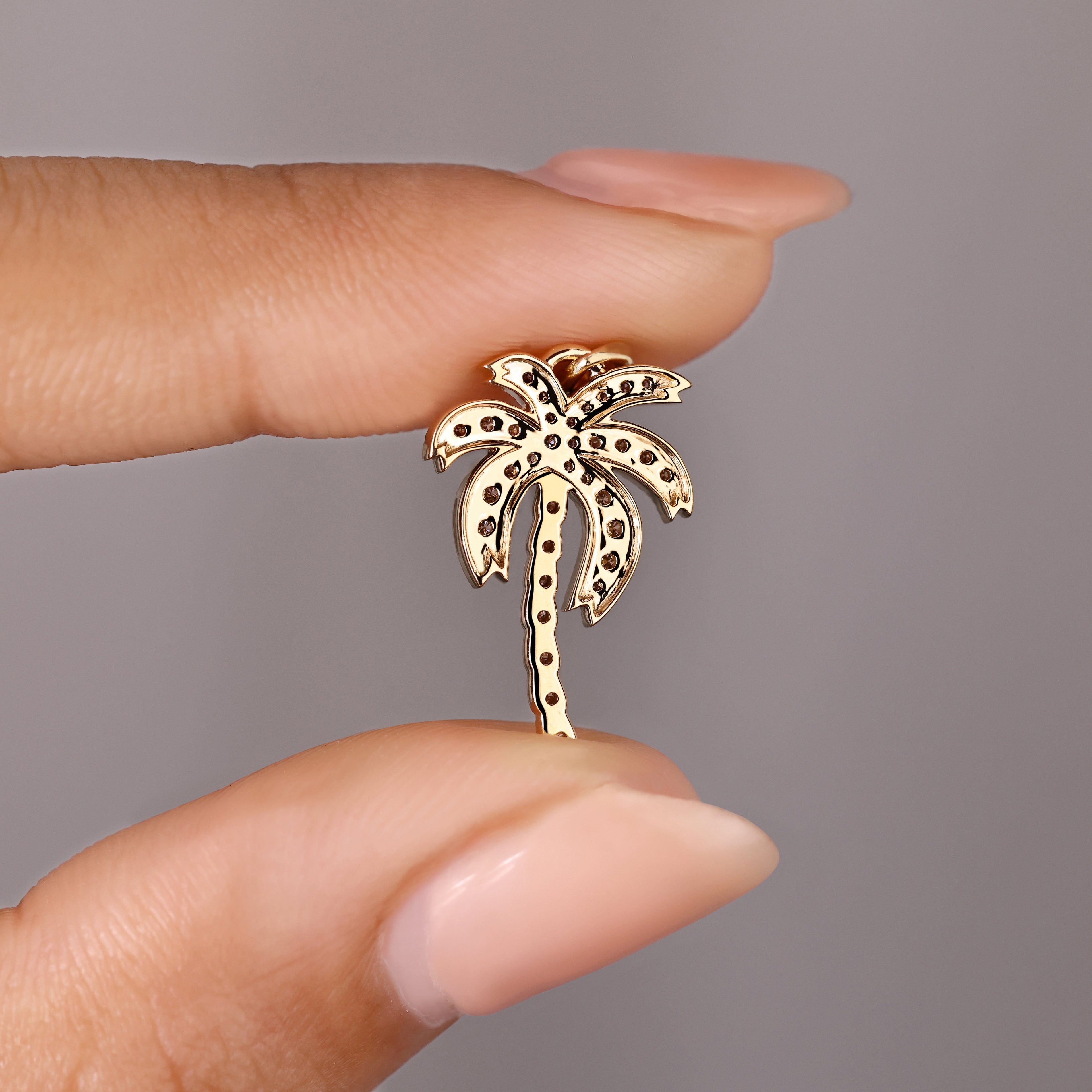 Palm Tree Pendant with Round Lab Grown Diamond in Tropical Style