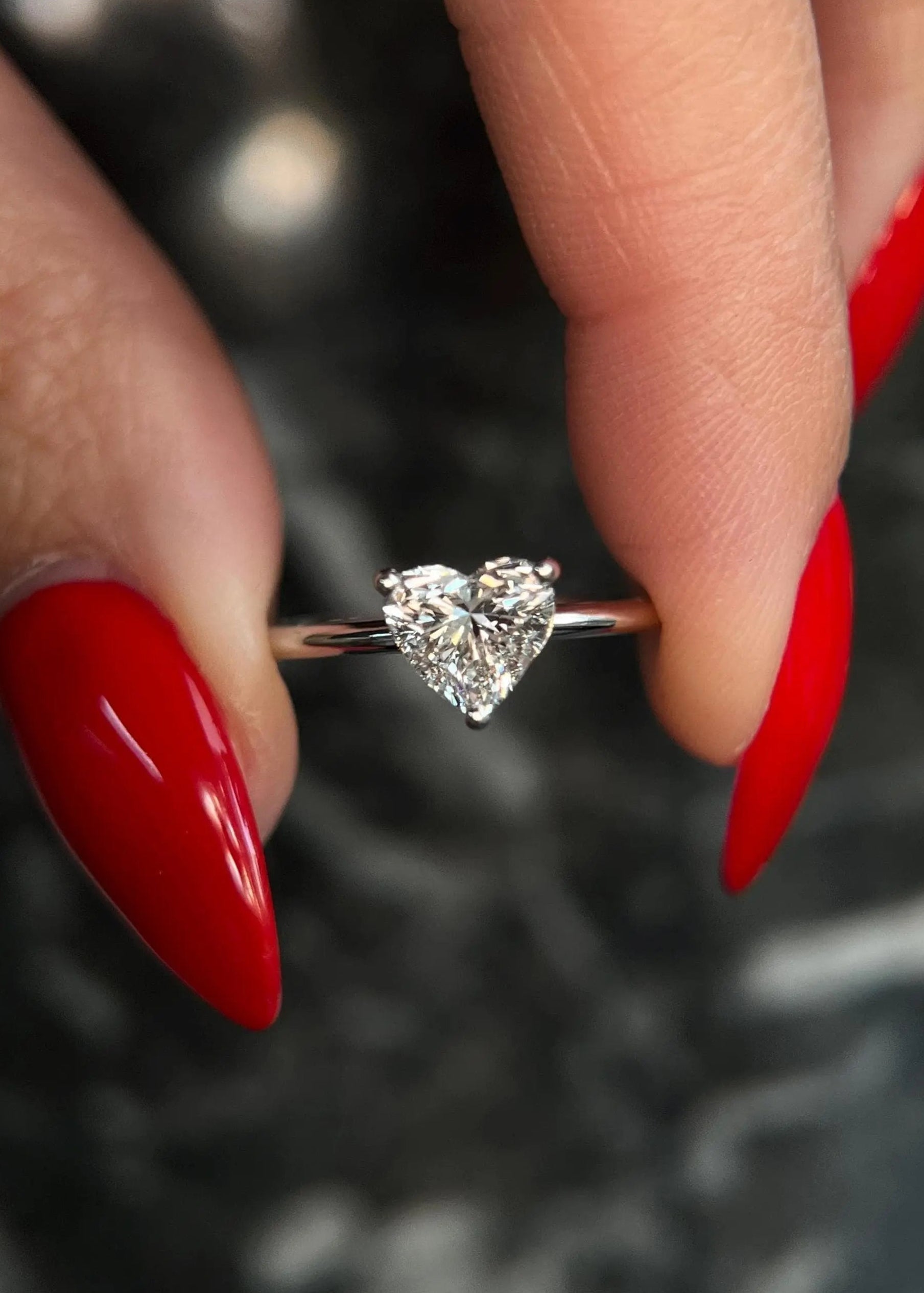 Heart Shaped 1 ct IGI Certified Lab Grown Diamond Solitaire Engagement Ring - DisneyValley Main image