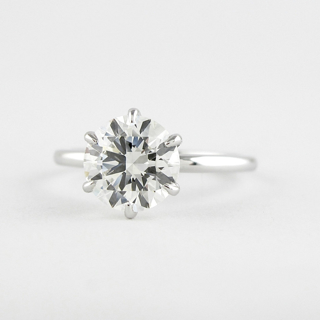 1.0 CT Round Cut Moissanite Solitaire Style Engagement Ring