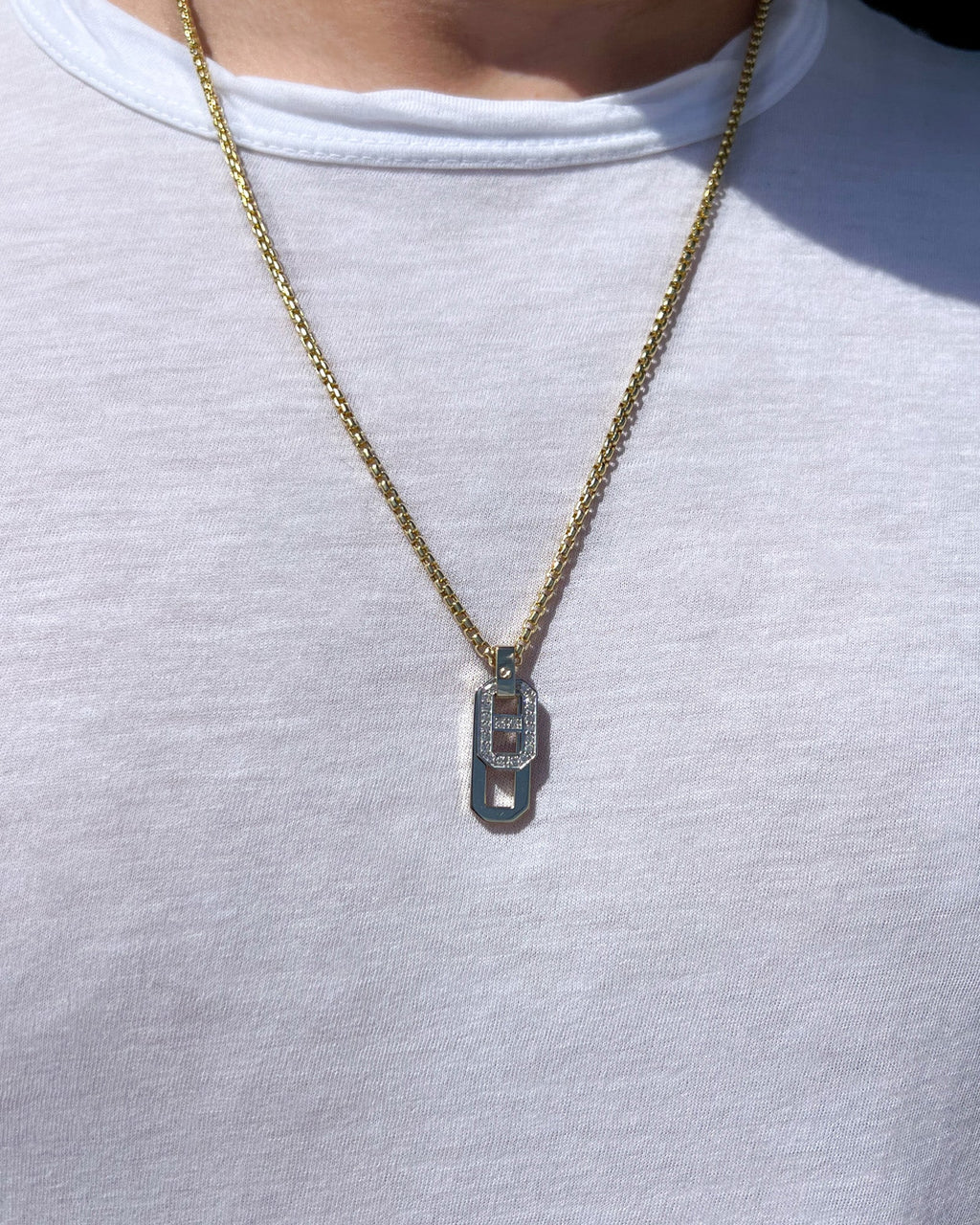 BRIGGS Two-Tone Pendant in Gold with 0.30ct Diamonds