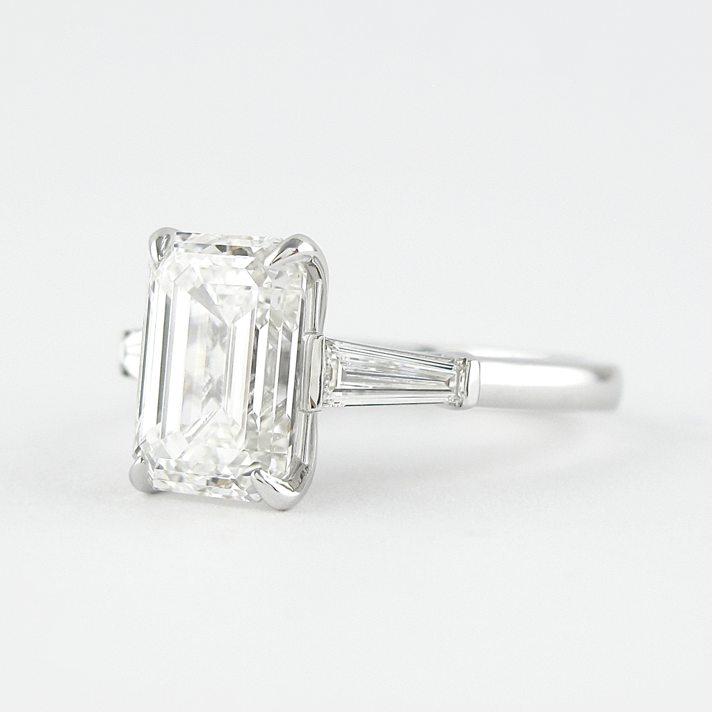2.30 CT Emerald Moissanite Three Stones Engagement Ring