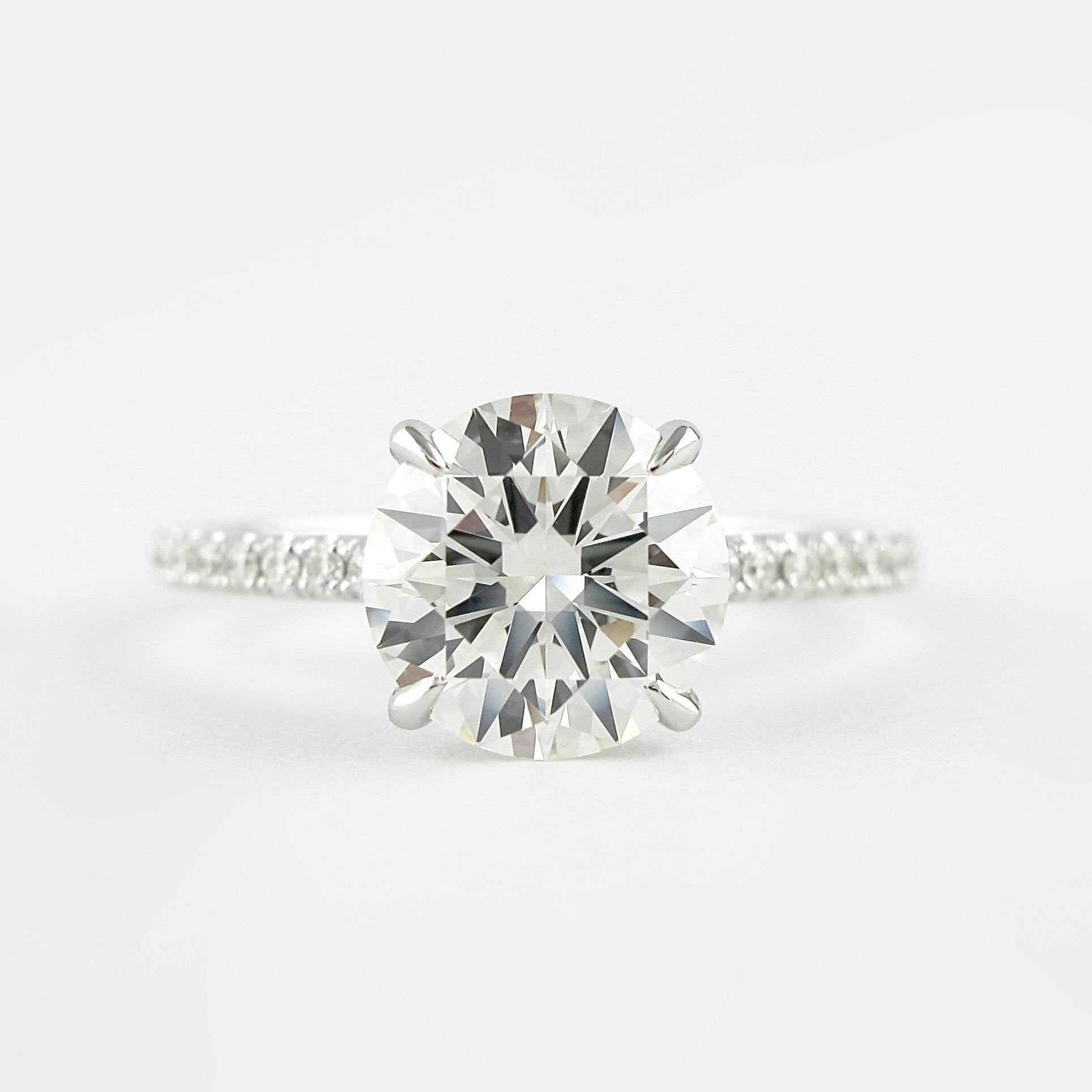 1.0 CT Round Cut Hidden Halo Moissanite Engagement Ring