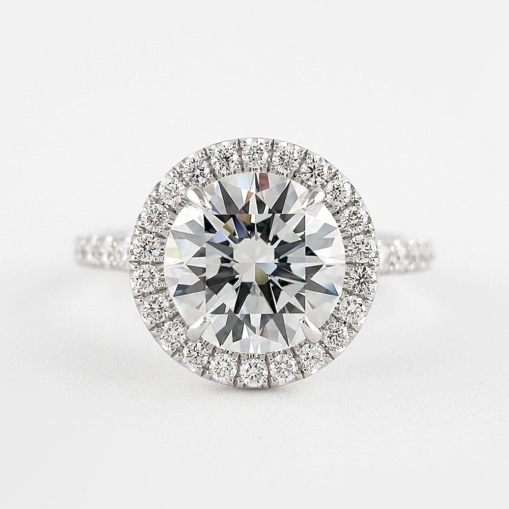 1.0 CT Round Cut Moissanite Halo Setting Engagement Ring
