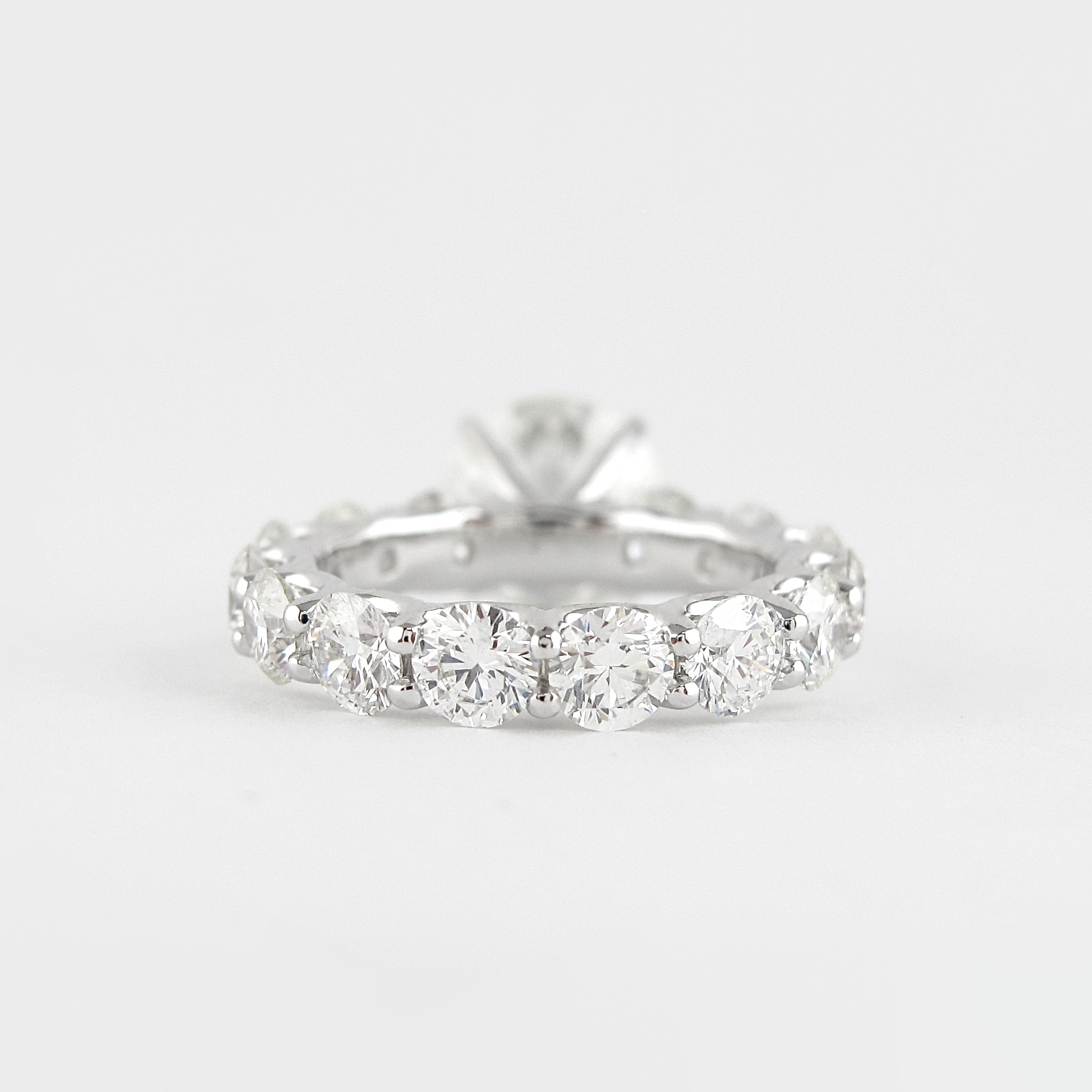1.40 CT Round Cut Moissanite Pave Style Engagement Ring