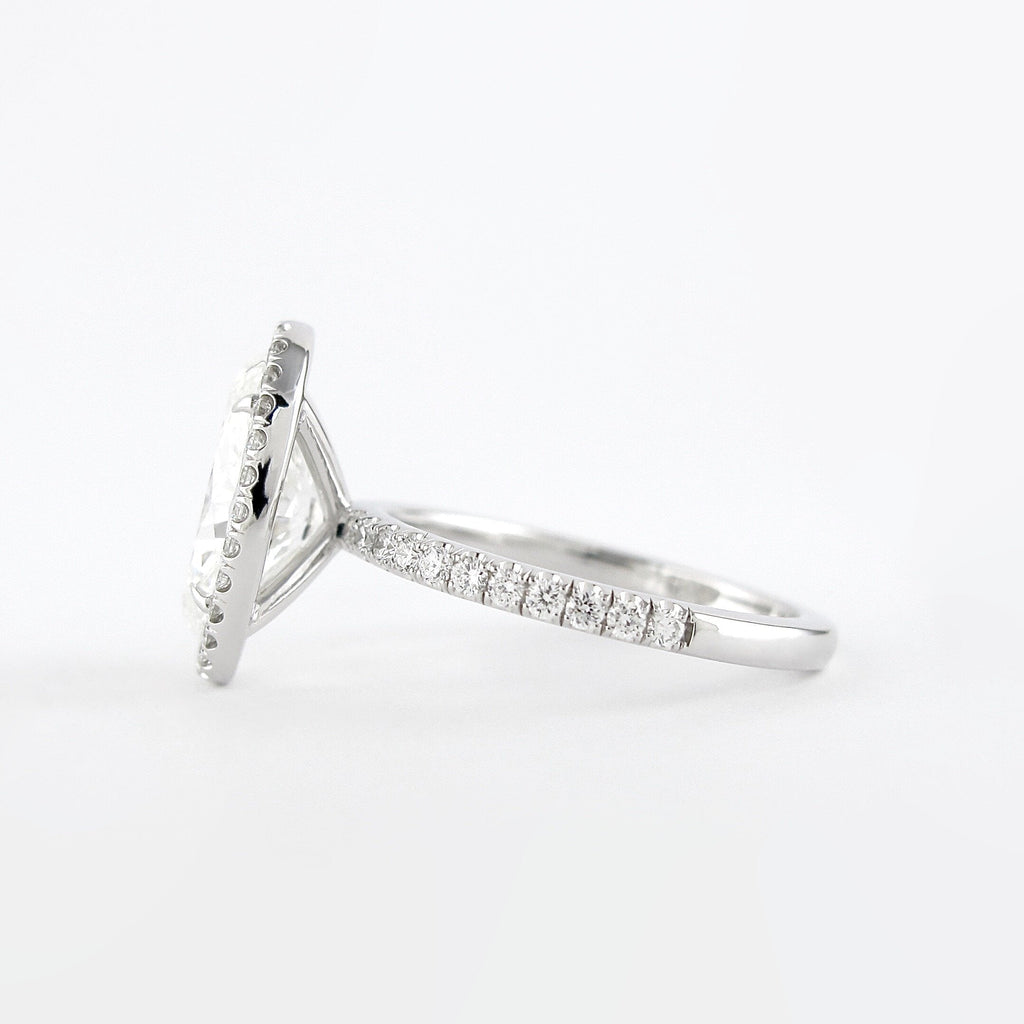 1.91 CT Oval Cut Moissanite Halo Engagement Ring