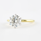 1.0 CT Round Cut Solitaire Style Moissanite Engagement Ring