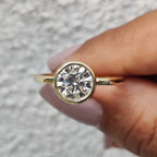 Round Cut Ring In Bezel Setting