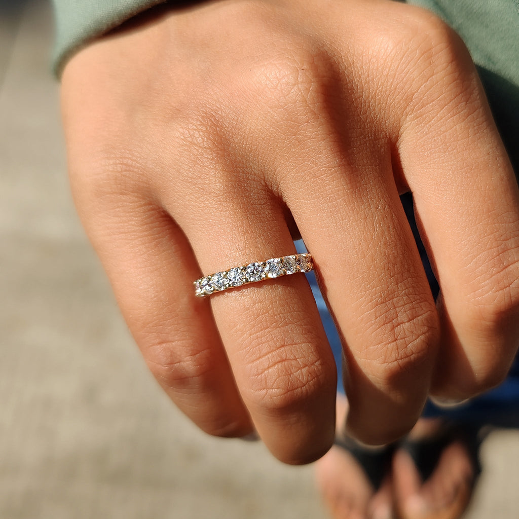 Round Cut Wedding Band In Eternity Style