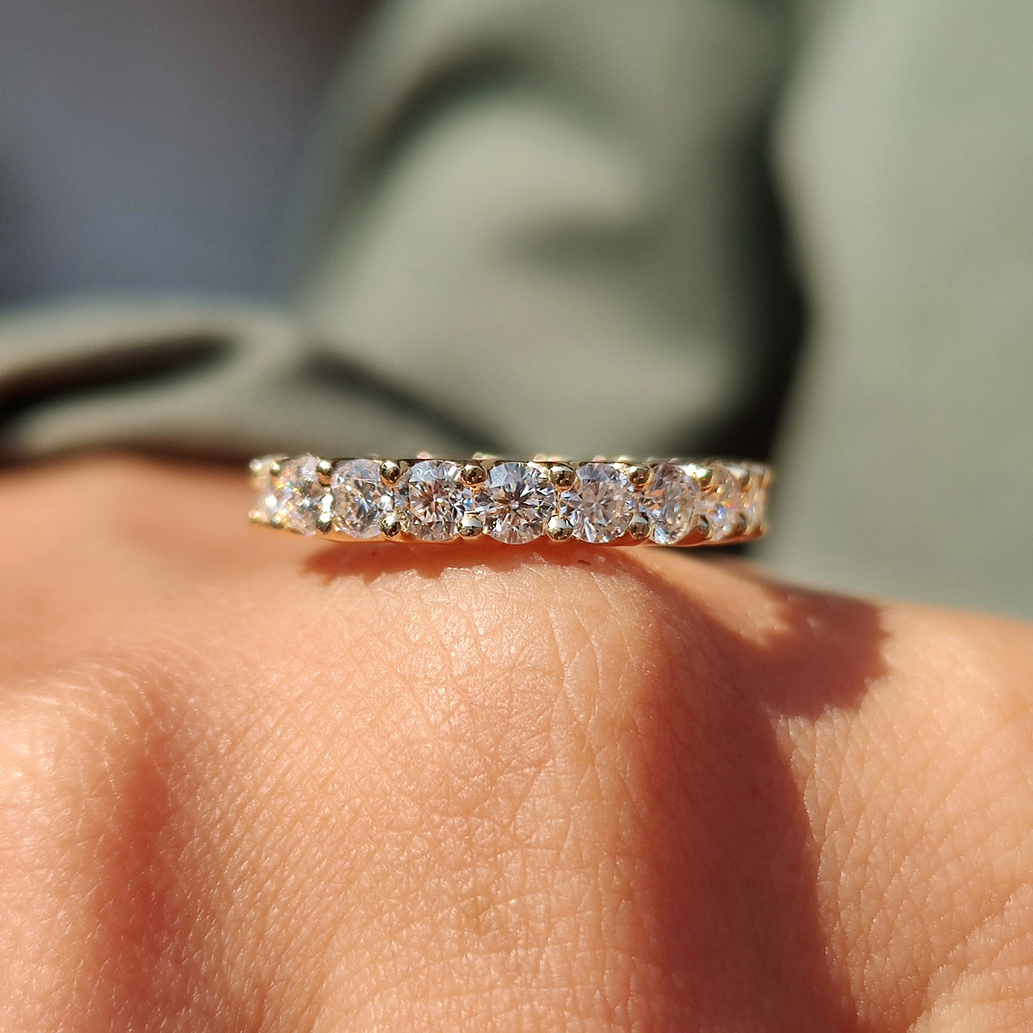 Round Cut Wedding Band In Eternity Style