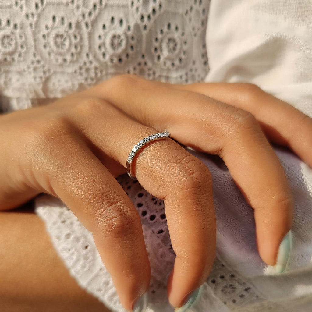Round Moissanite V Shaped Wedding Band