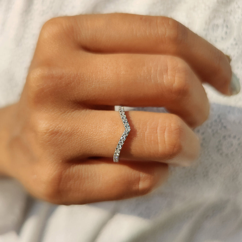 Round Moissanite V Shaped Wedding Band