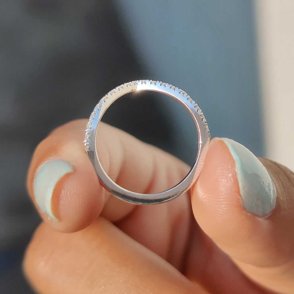 Round Moissanite V Shaped Wedding Band
