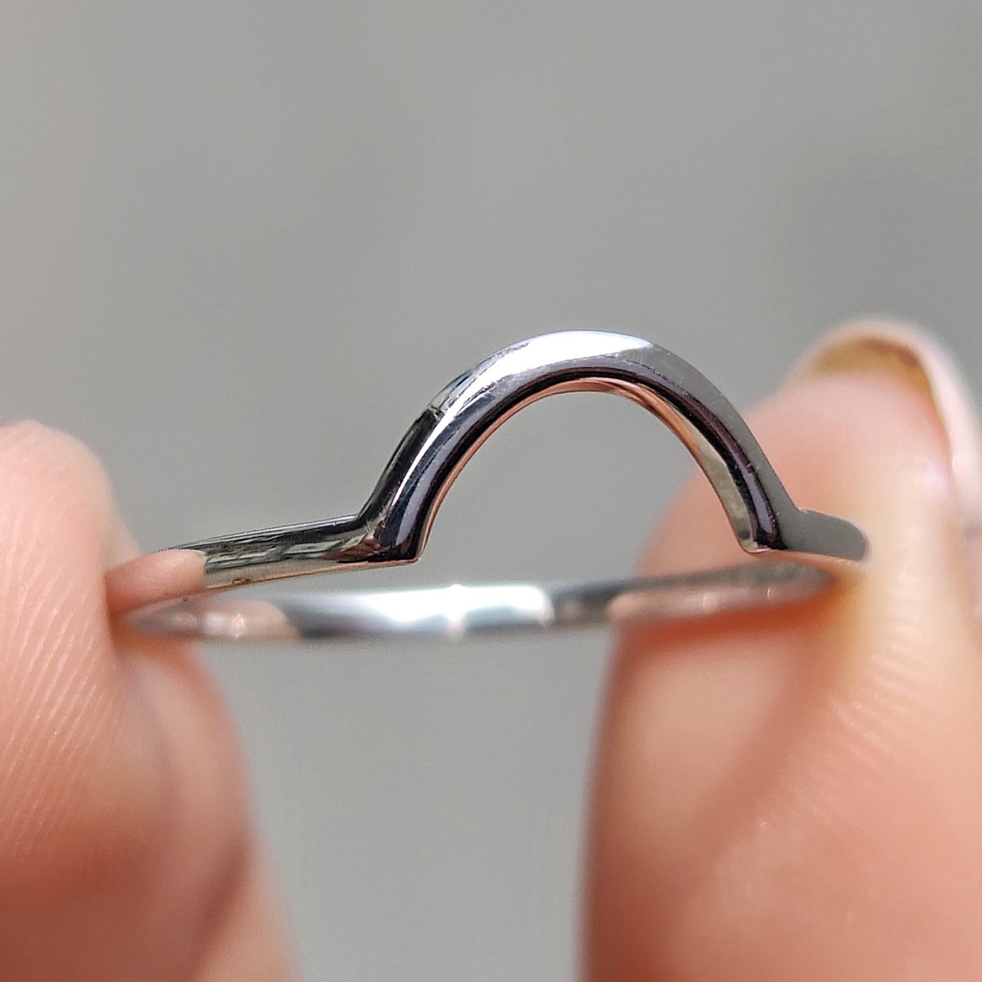 Stackable Curved Wedding Band White Gold Main image