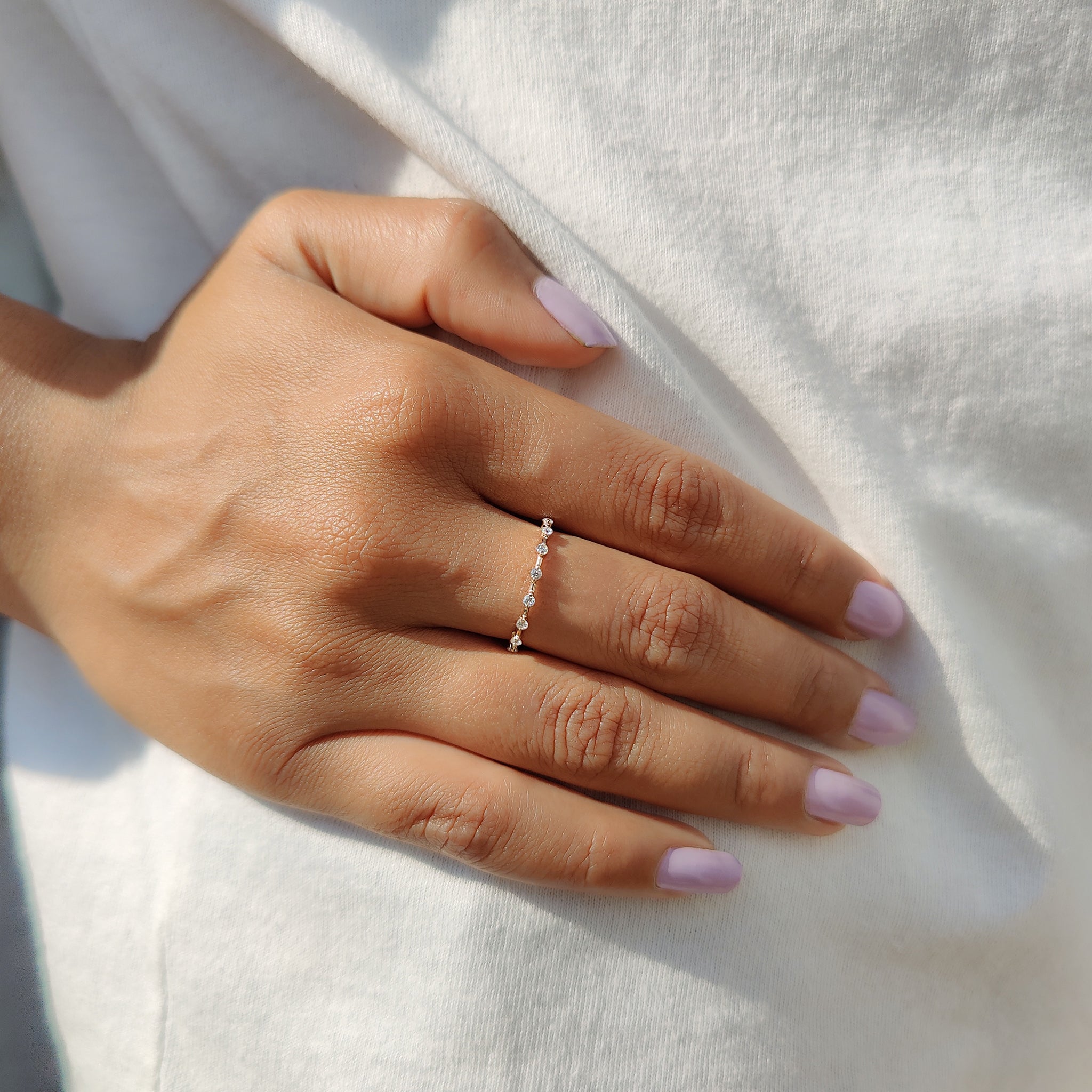 Round Moissanite Rose Gold Wedding Band Zweitbild