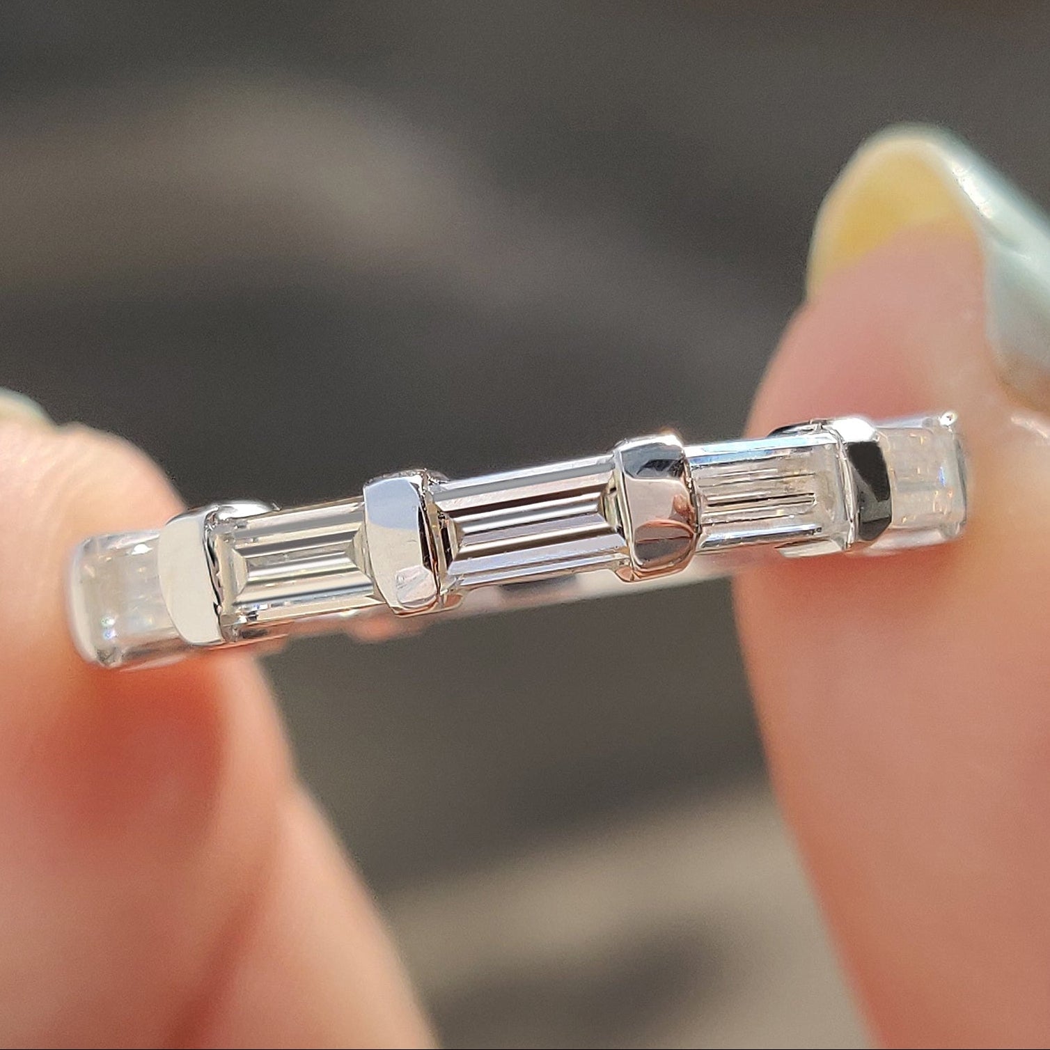 Baguette Wedding Band with Bar Setting Main image