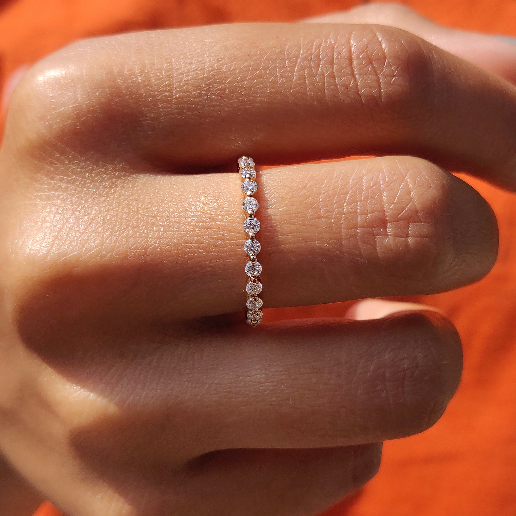 Rose Gold Eternity Band In Full Eternity Style Image secondaire du produit