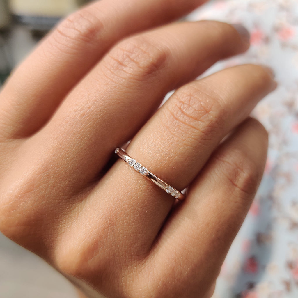 Simple Round Moissanite Minimalist Wedding Band