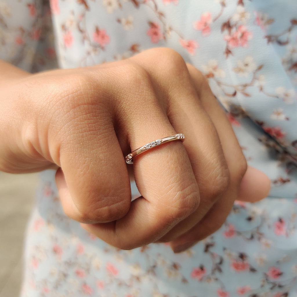 Simple Round Moissanite Minimalist Wedding Band