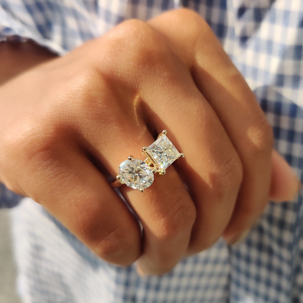 Oval and Princess Cut Moissanite Toi Et Moi Ring