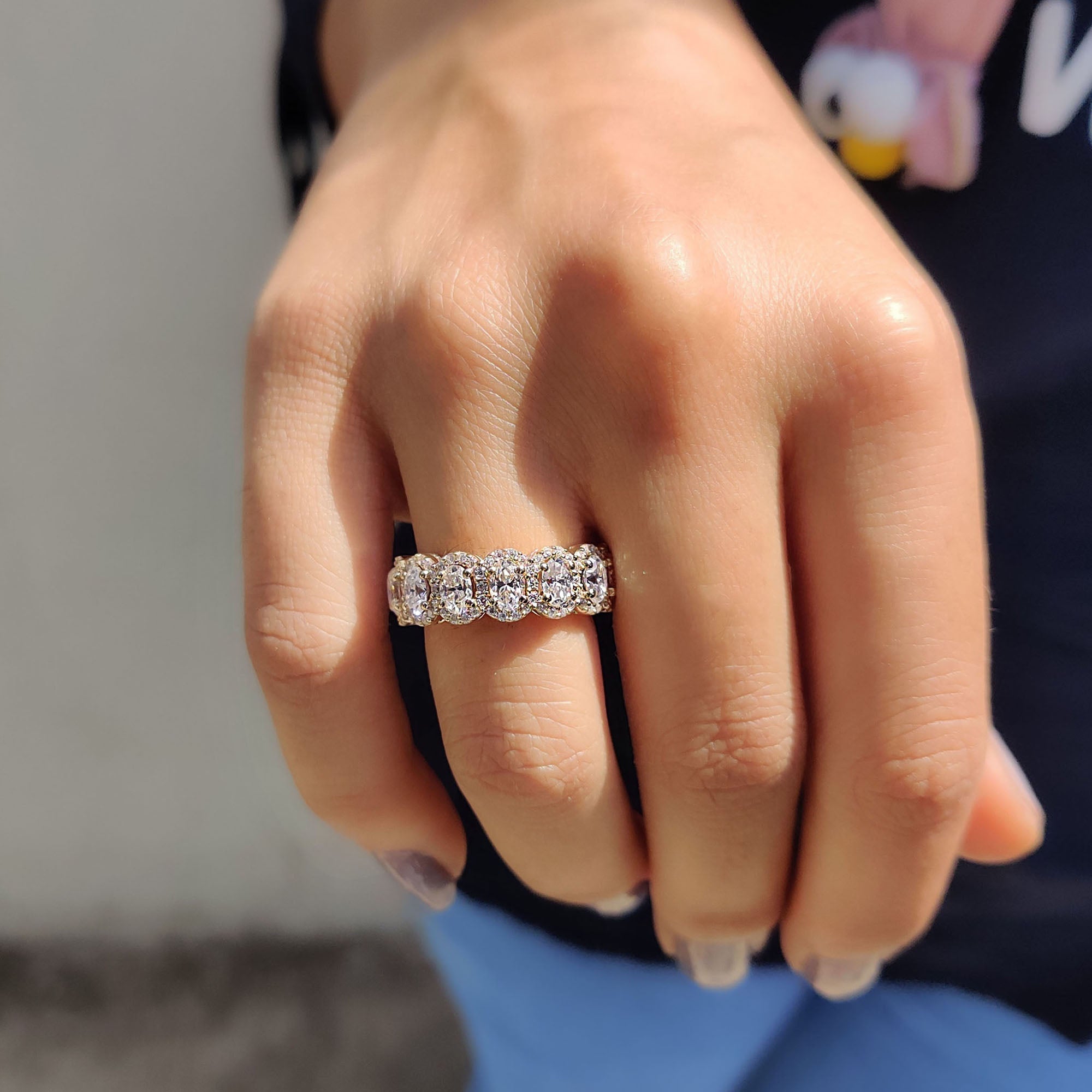 Oval Wedding Band With Halo Style