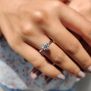 Round Cut Solitaire Engagement Ring