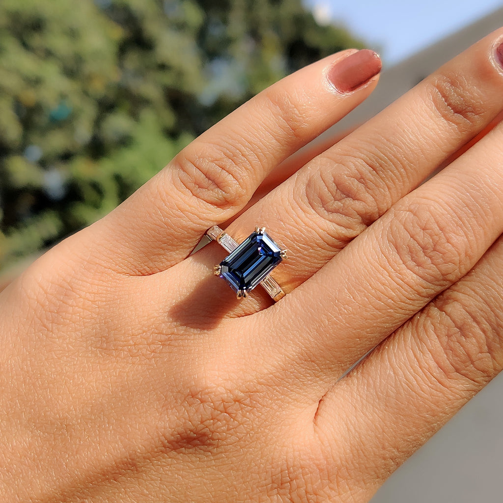 Emerald Cut Engagement Ring With Baguette Side Stones