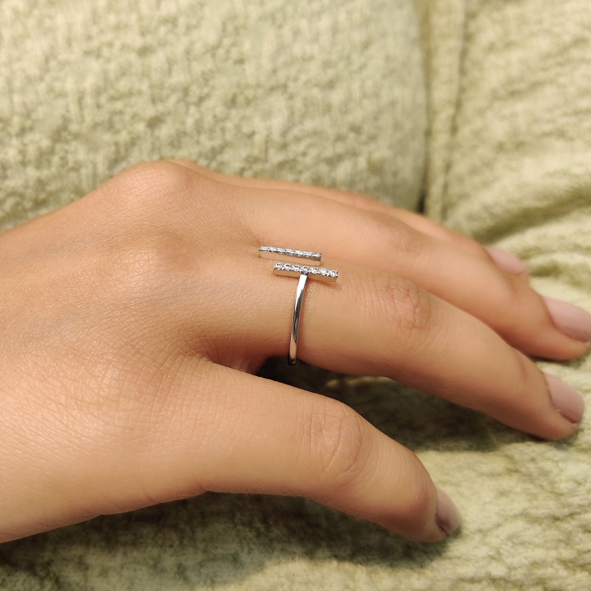 Open Gap Round Cut Moissanite Ring