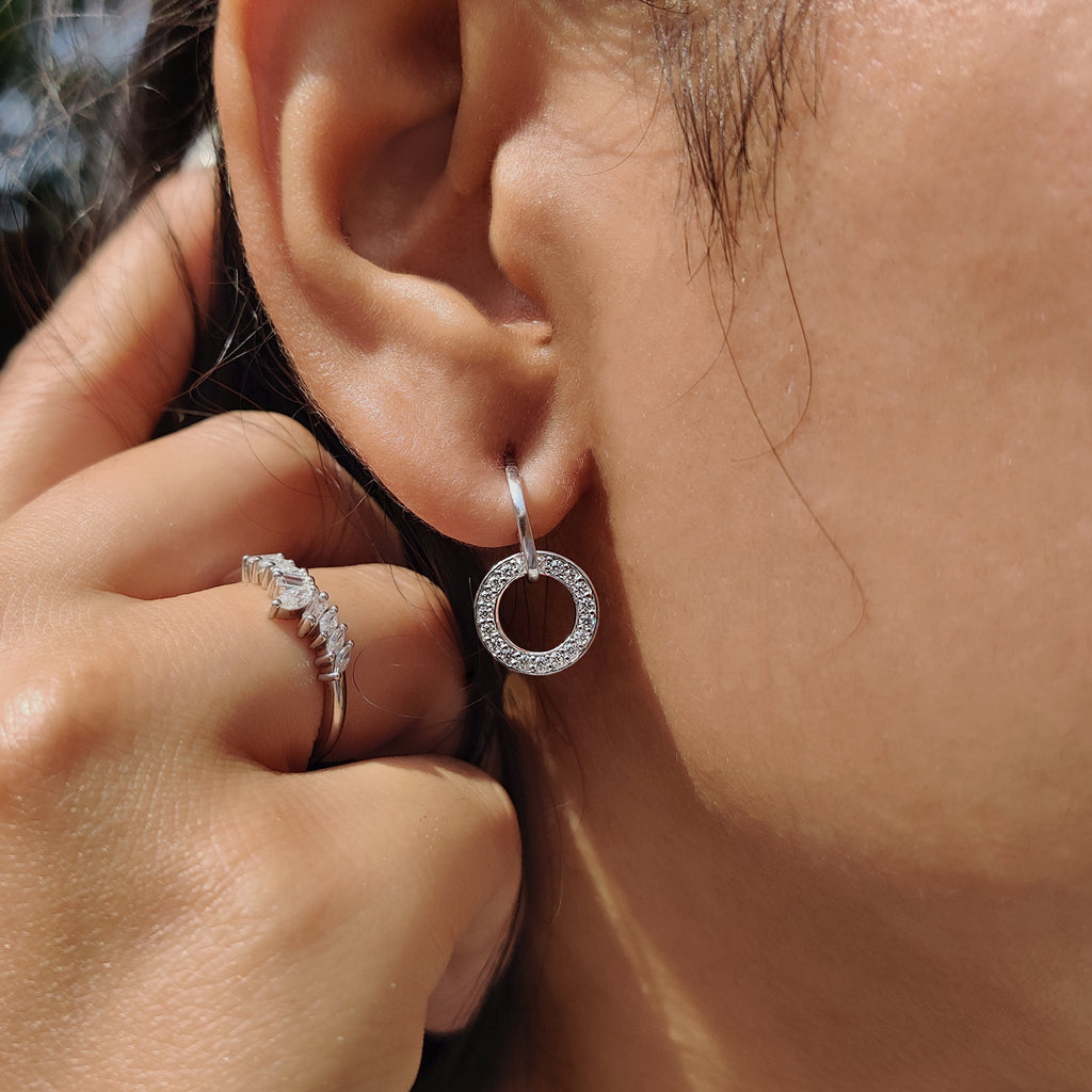 Round Cut Open Circle Diamond Earrings