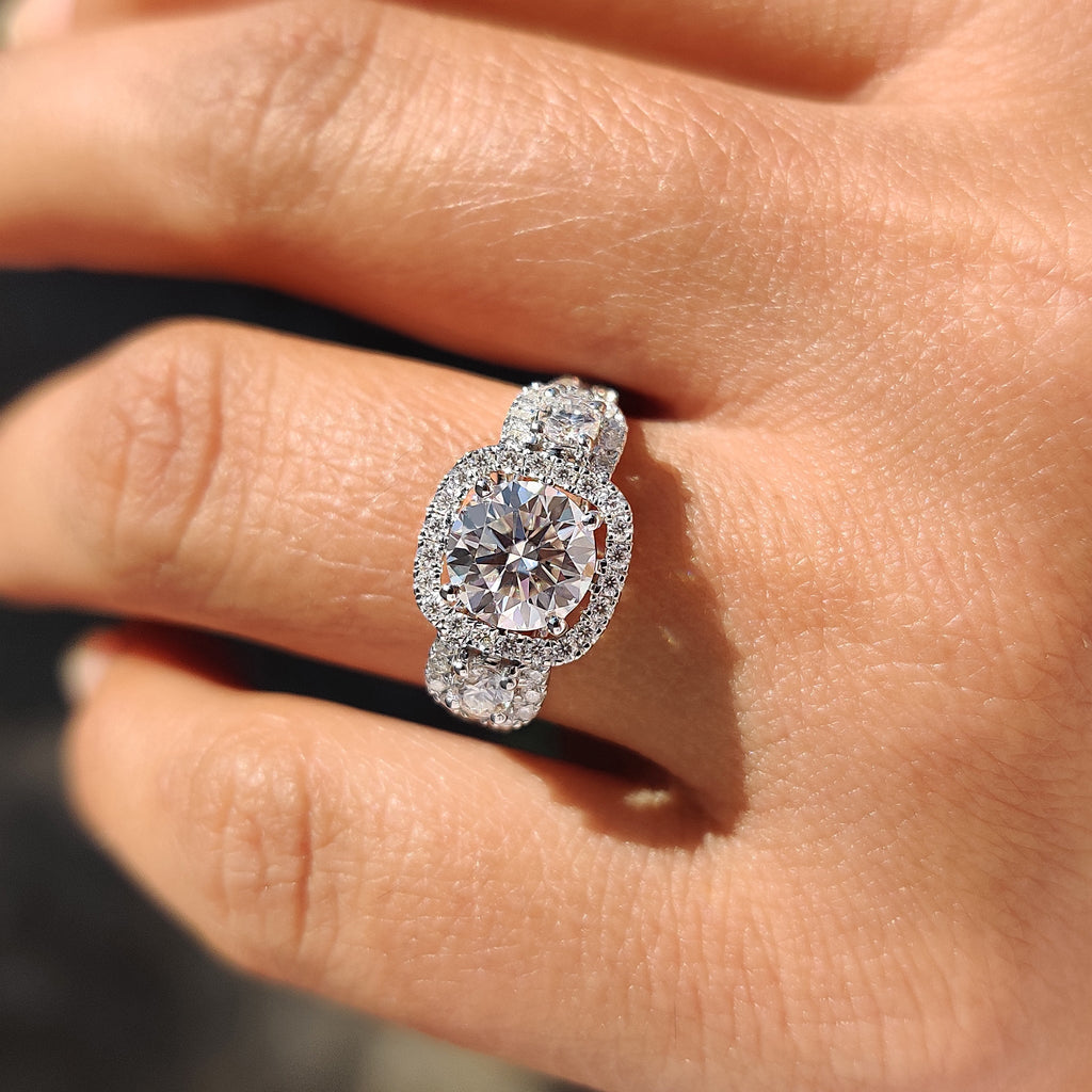 Round Cut Moissanite Engagement Ring in Split Pave Set