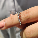 Curved Diamond Band With Round Cut