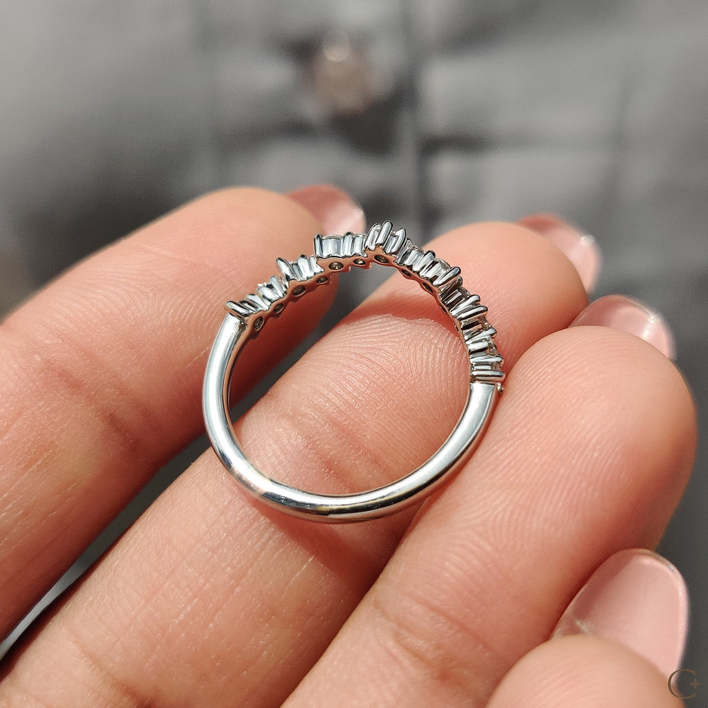 Curved Diamond Band With Round Cut
