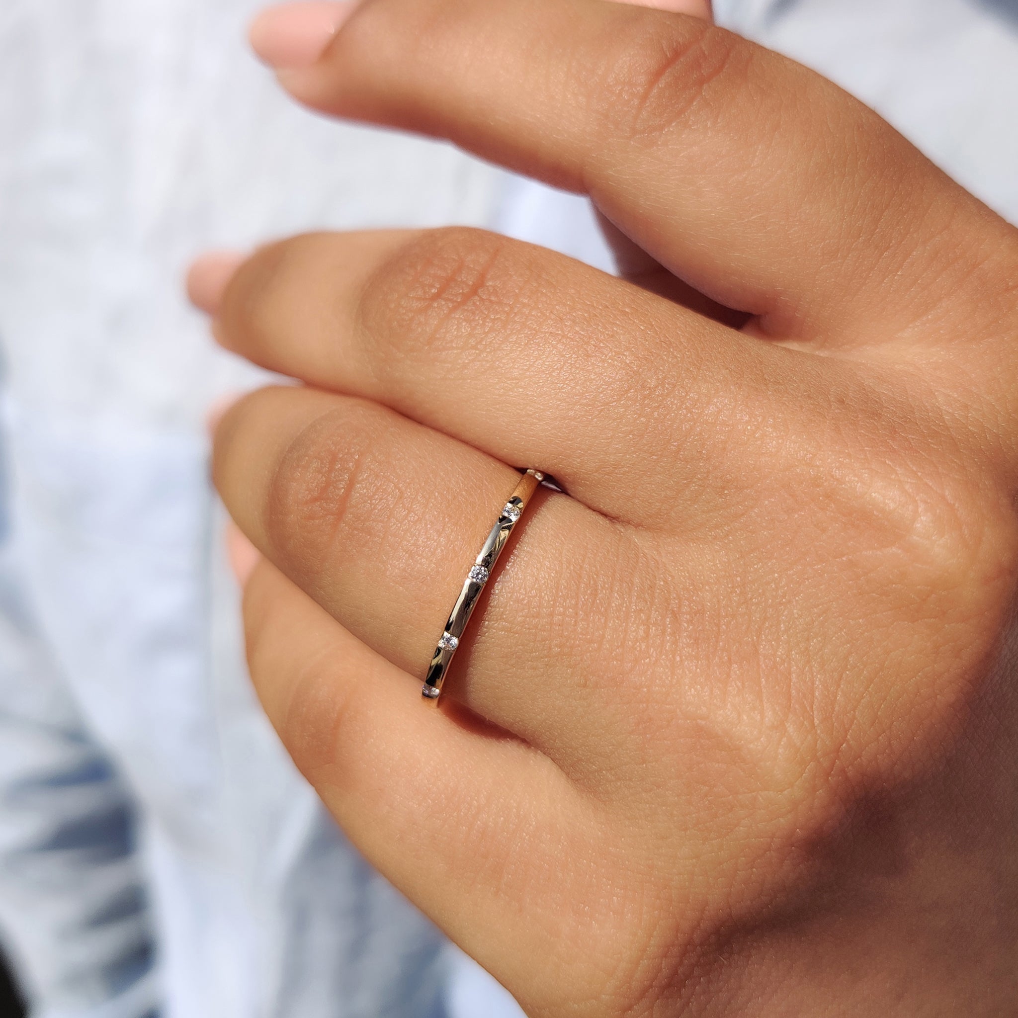 Yellow Gold Wedding Band - Round Diamond
