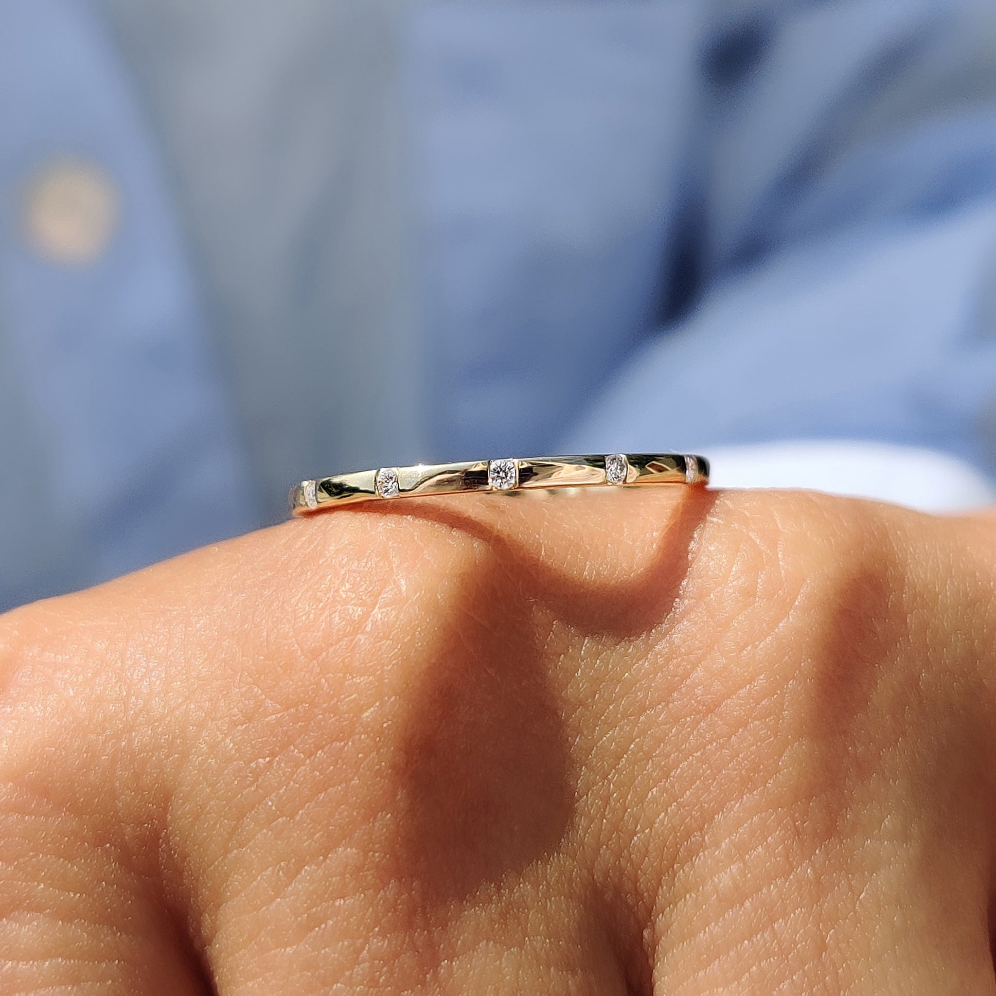 Round Cut Diamond band In Eternity Style