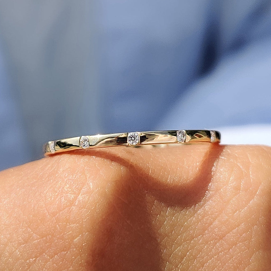 Yellow Gold Wedding Band - Round Diamond